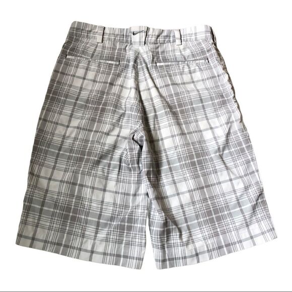 Nike True Performance Dri-Fit Plaid Golf Shorts Size 30 - Picture 2 of 5